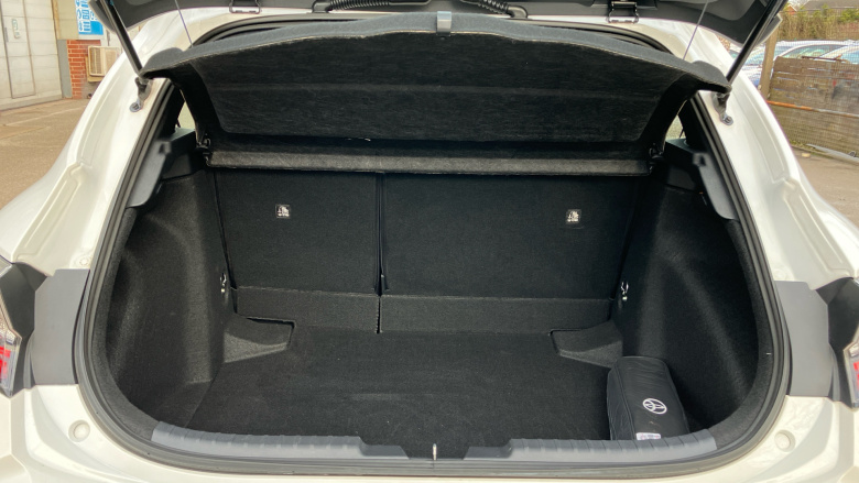 Toyota Corolla 1.8 VVT-i Hybrid Icon 5dr CVT Hybrid Hatchback